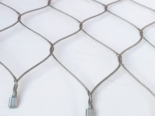 不銹鋼絲繩網(wǎng)